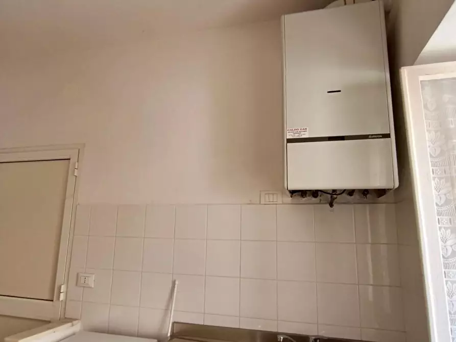 Immagine 9 di Appartamento in vendita  a Massa