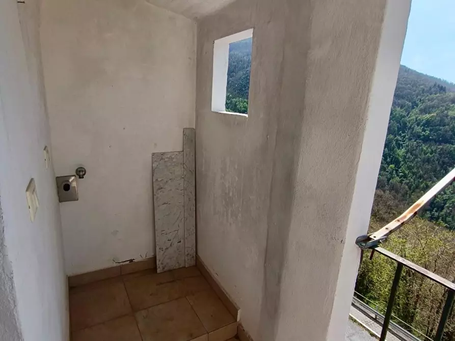 Immagine 15 di Appartamento in vendita  a Massa