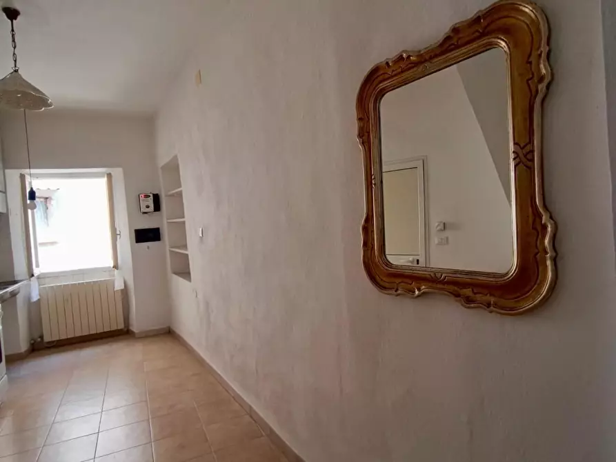 Immagine 7 di Appartamento in vendita  a Massa