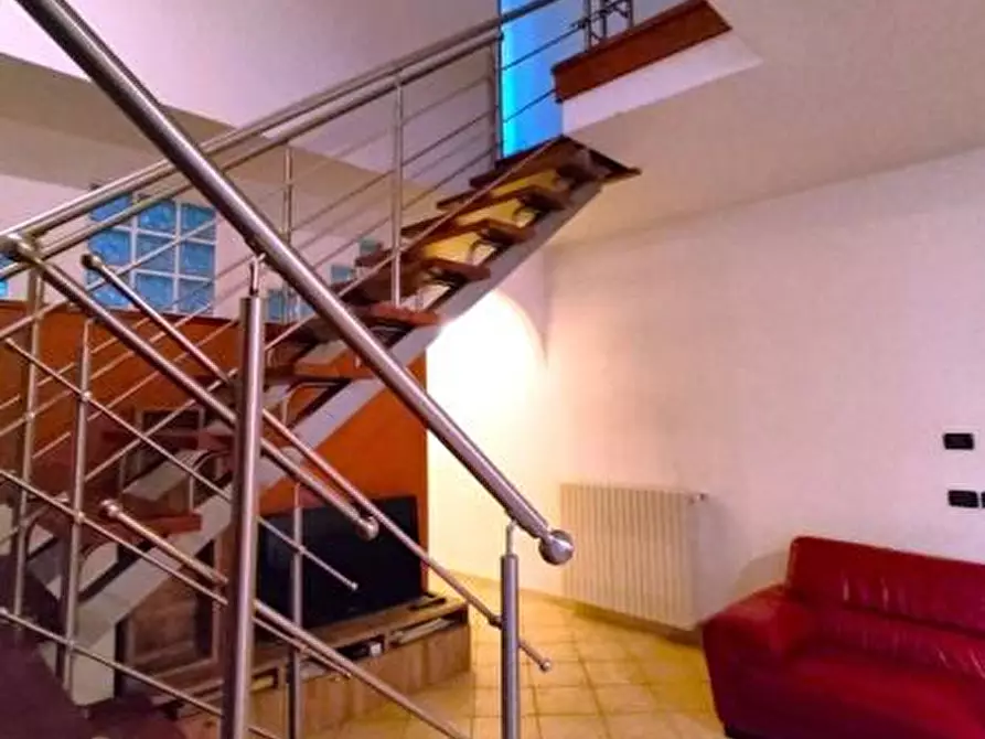 Immagine 17 di Casa bifamiliare in vendita  a Cascina