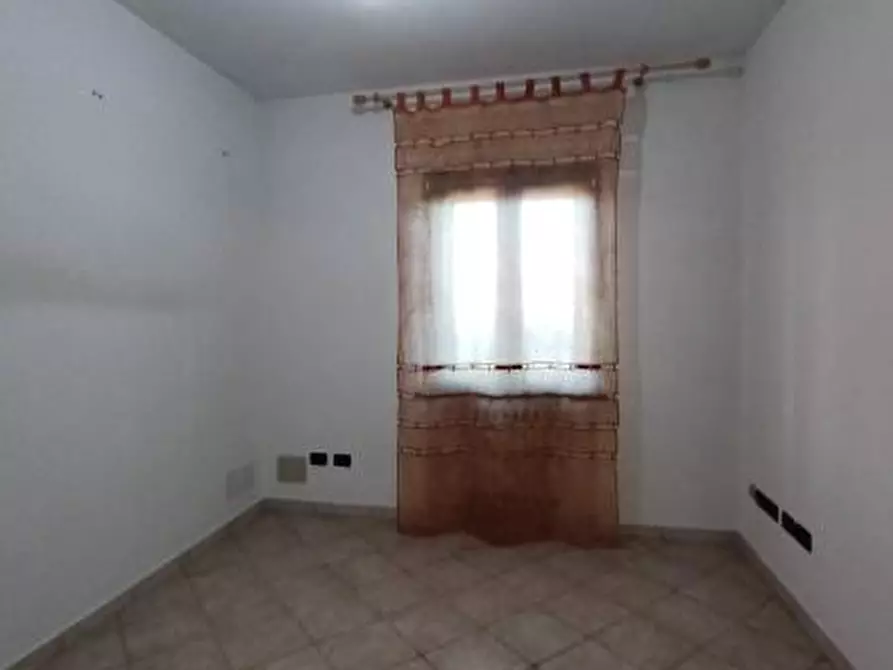 Immagine 20 di Casa bifamiliare in vendita  a Cascina
