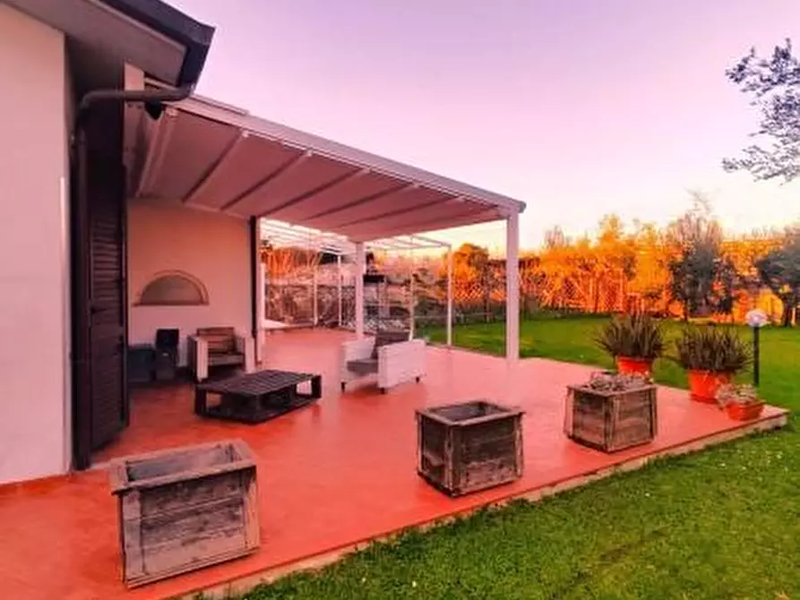 Immagine 32 di Casa bifamiliare in vendita  a Cascina