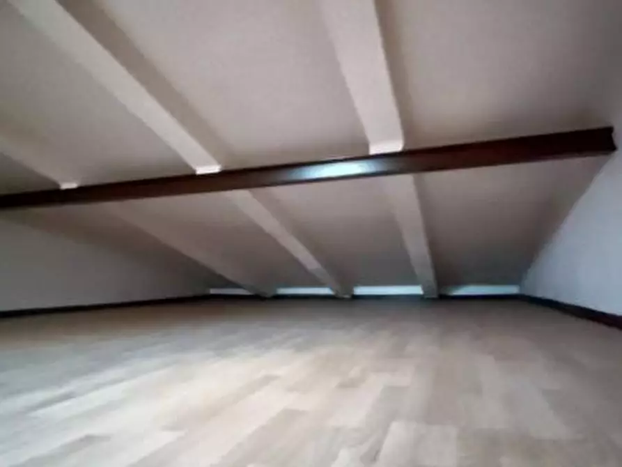 Immagine 29 di Casa bifamiliare in vendita  a Cascina