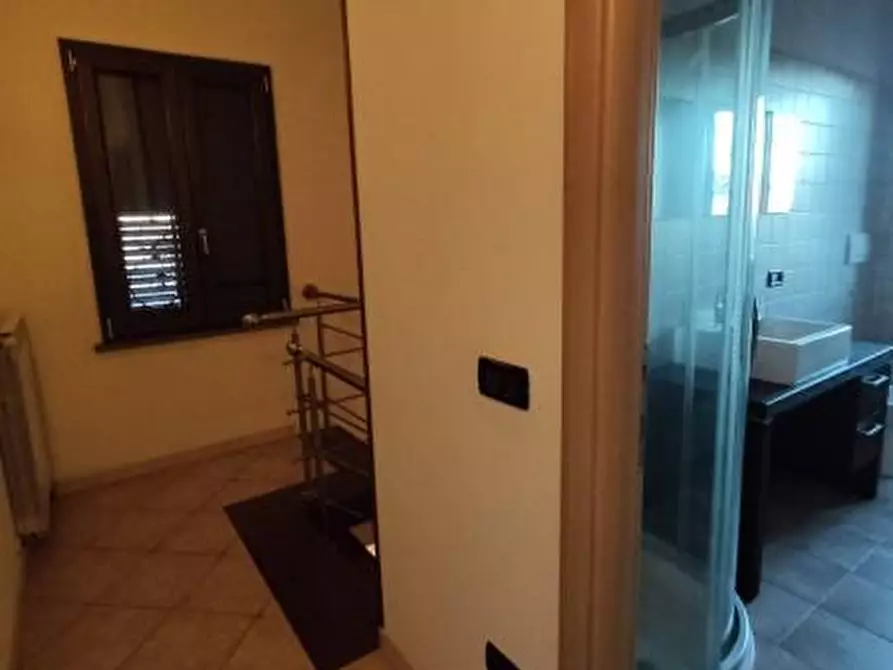 Immagine 21 di Casa bifamiliare in vendita  a Cascina