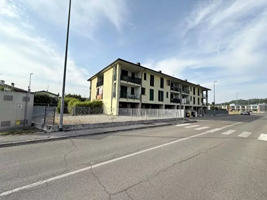 Immagine 9 di Terratetto in vendita  a Broni