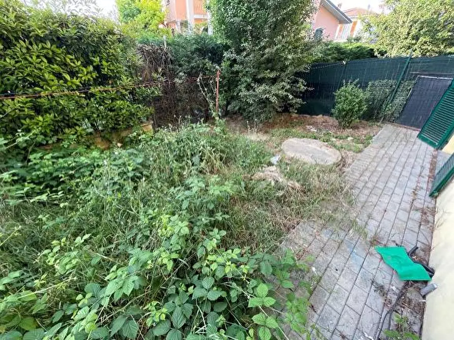 Immagine 64 di Terratetto in vendita  a Broni