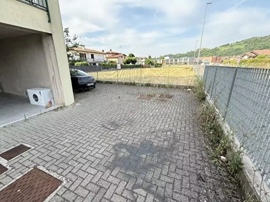 Immagine 25 di Terratetto in vendita  a Broni