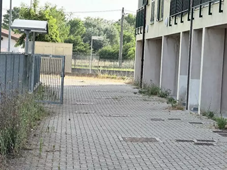 Immagine 26 di Terratetto in vendita  a Broni