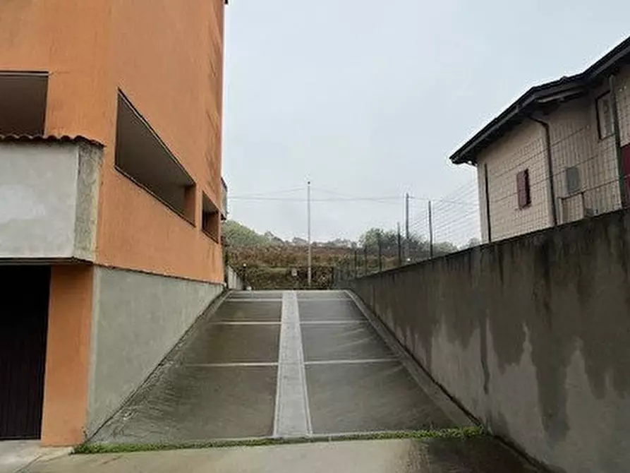 Immagine 5 di Appartamento in vendita  a Casteggio