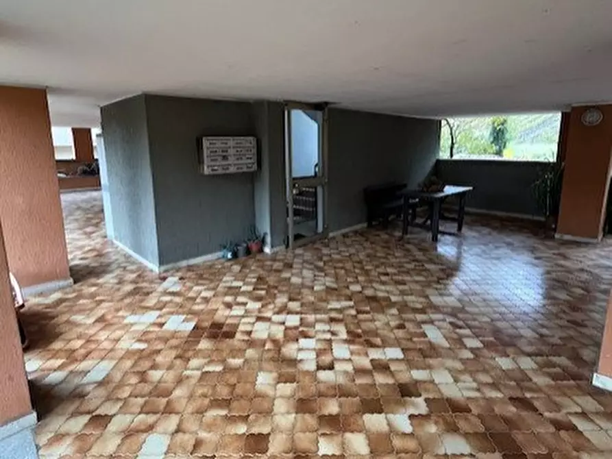 Immagine 9 di Appartamento in vendita  a Casteggio