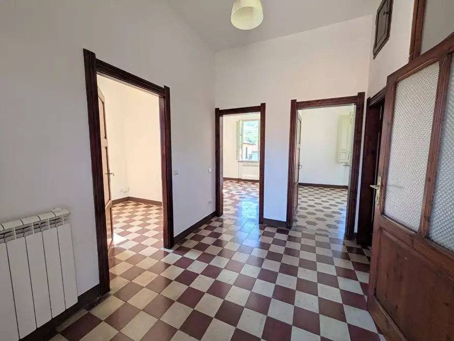 Immagine 13 di Casa indipendente in vendita  a Barga