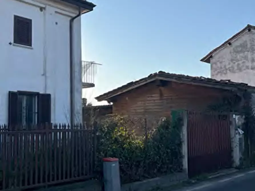 Immagine 5 di Appartamento in vendita  a Gambolo'