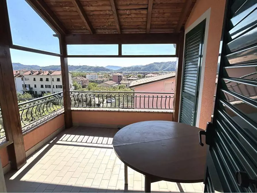 Immagine 11 di Appartamento in vendita  a Santo Stefano Di Magra