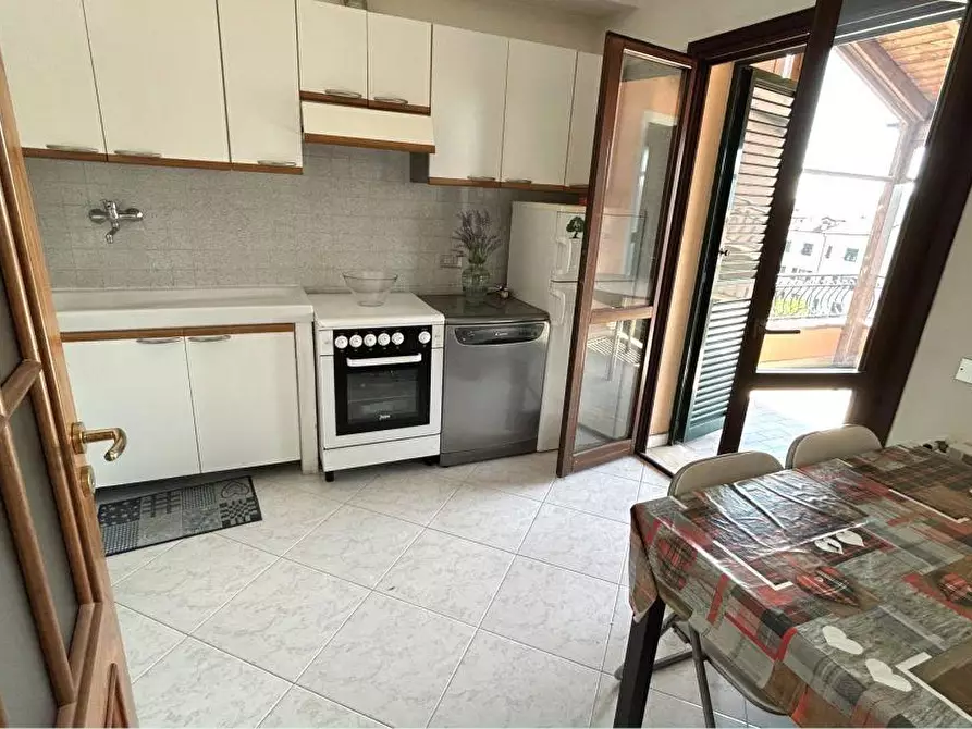 Immagine 8 di Appartamento in vendita  a Santo Stefano Di Magra