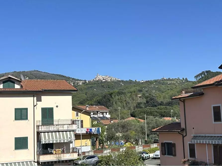 Immagine 27 di Appartamento in vendita  a Santo Stefano Di Magra