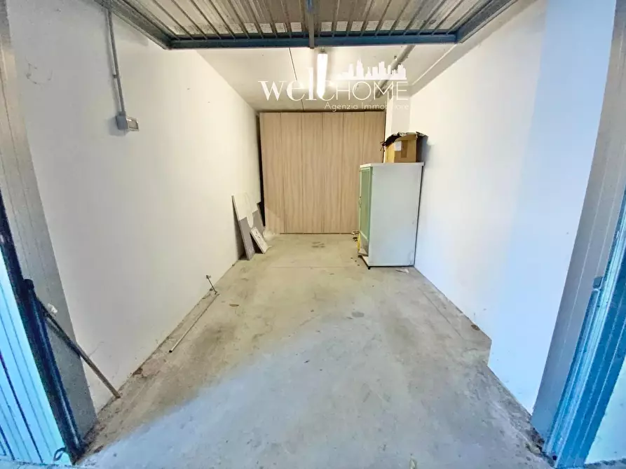 Immagine 18 di Appartamento in vendita  a Prato