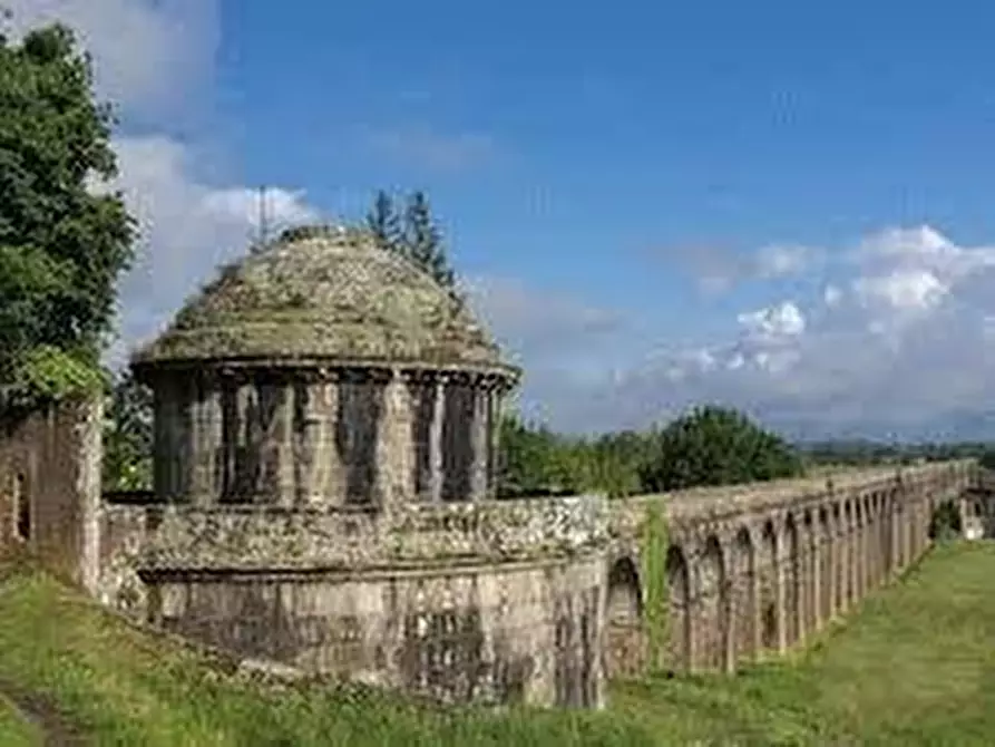 Immagine 15 di Terratetto in vendita  a Capannori