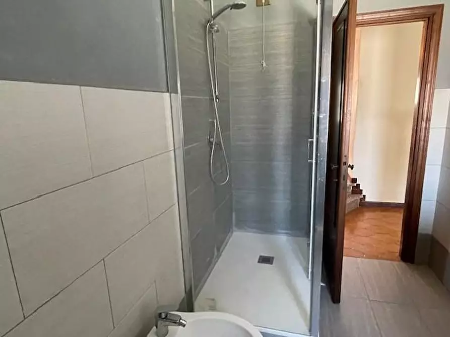 Immagine 16 di Villetta a schiera in vendita  a Vecchiano