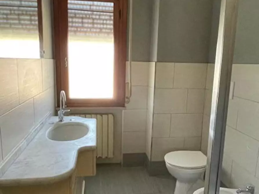 Immagine 14 di Villetta a schiera in vendita  a Vecchiano