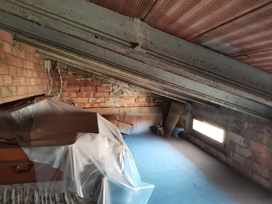 Immagine 24 di Appartamento in vendita  a Colle Di Val D'elsa
