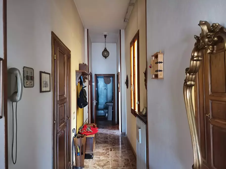 Immagine 1 di Appartamento in vendita  a Colle Di Val D'elsa