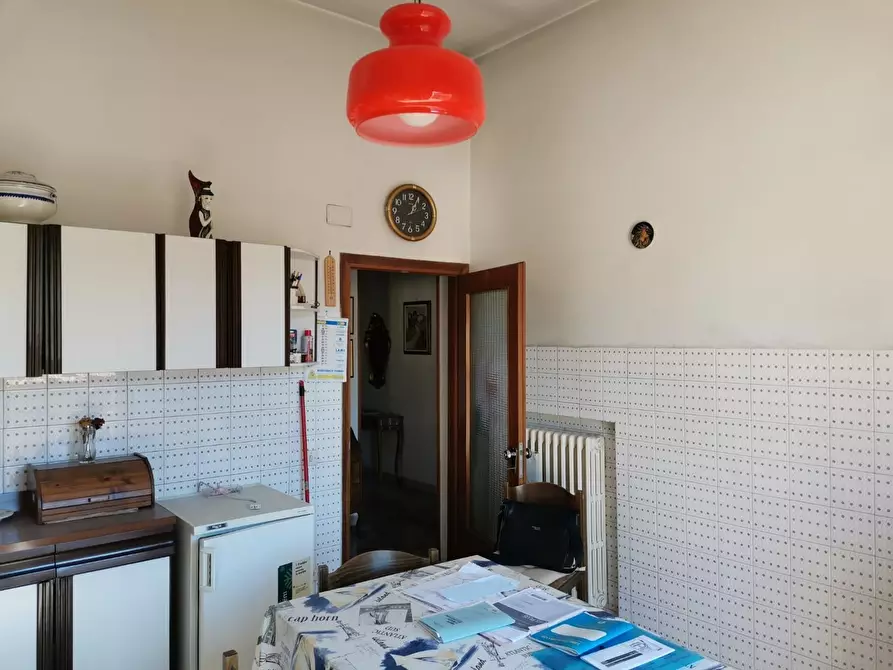 Immagine 6 di Appartamento in vendita  a Colle Di Val D'elsa