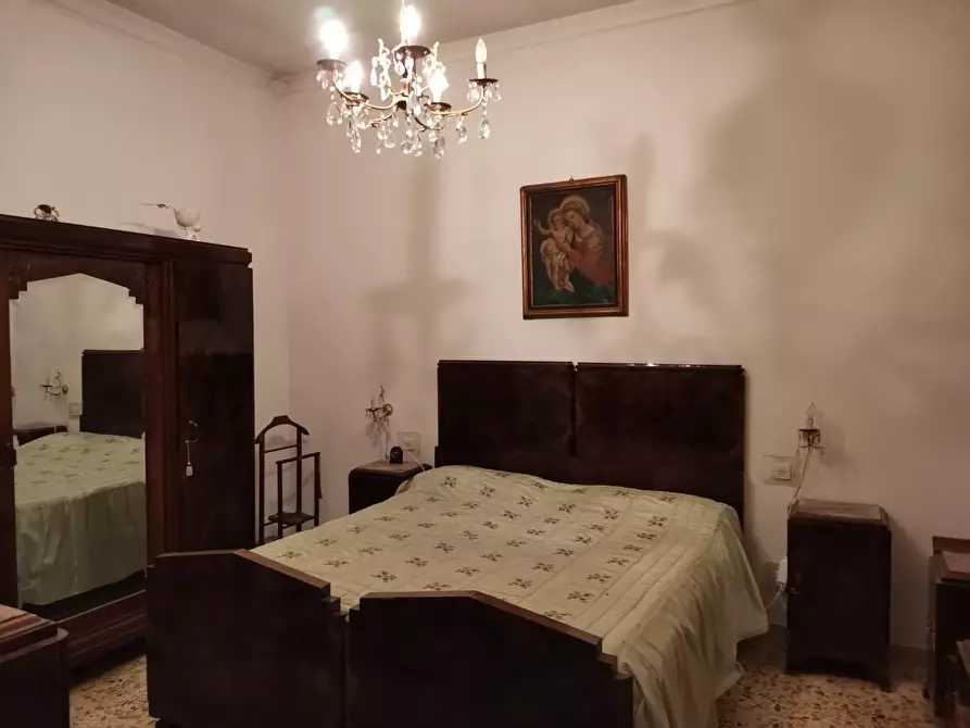 Immagine 17 di Appartamento in vendita  a Colle Di Val D'elsa
