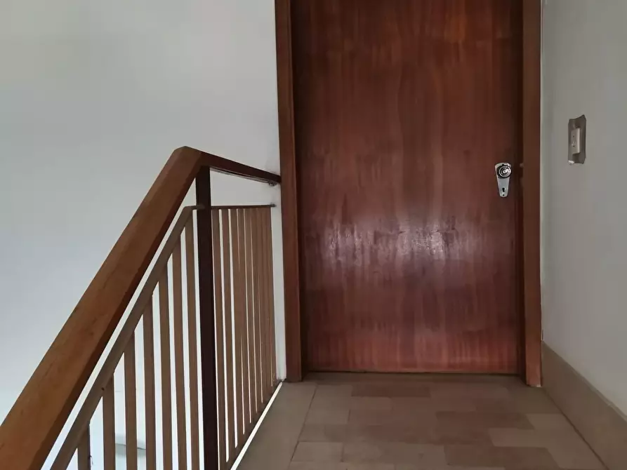 Immagine 21 di Appartamento in vendita  a Colle Di Val D'elsa