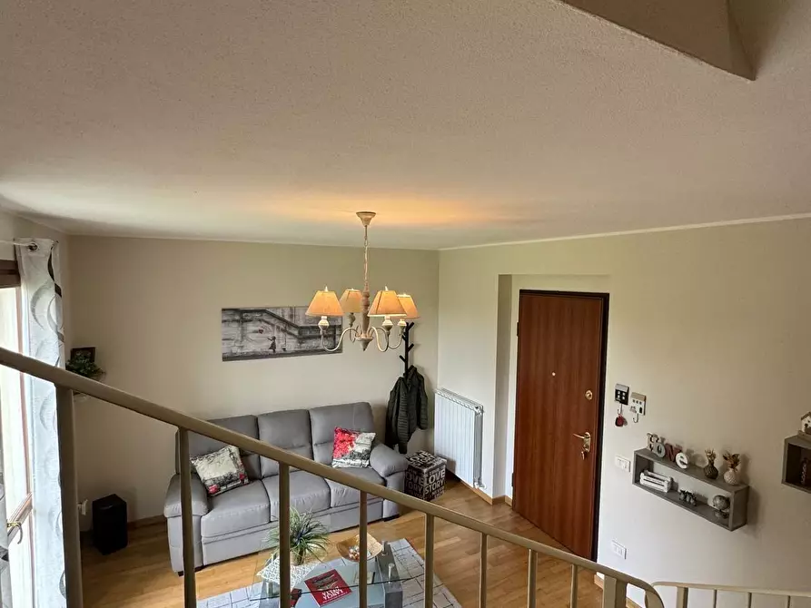 Immagine 16 di Villa in vendita  a Capannori