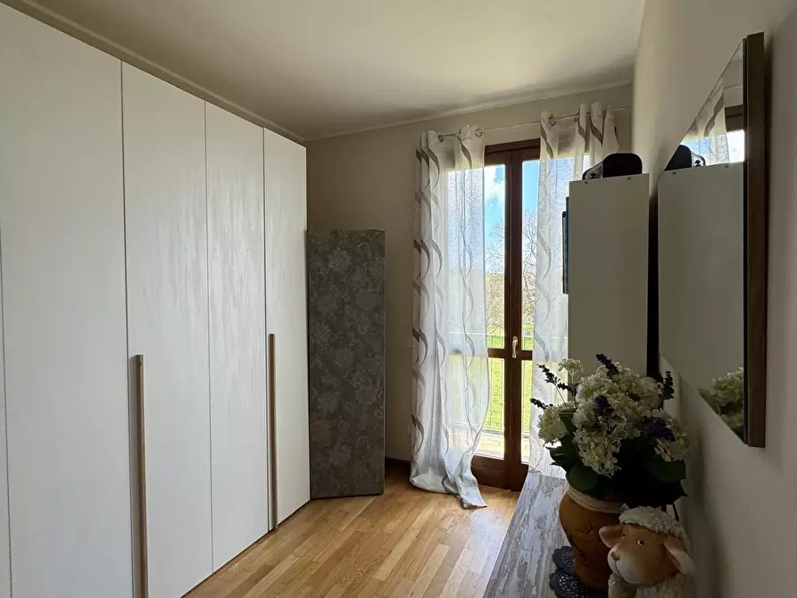 Immagine 34 di Villa in vendita  a Capannori