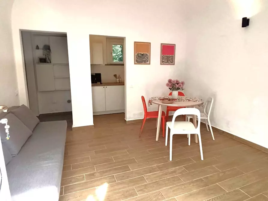 Immagine 4 di Appartamento in vendita  a Pisa