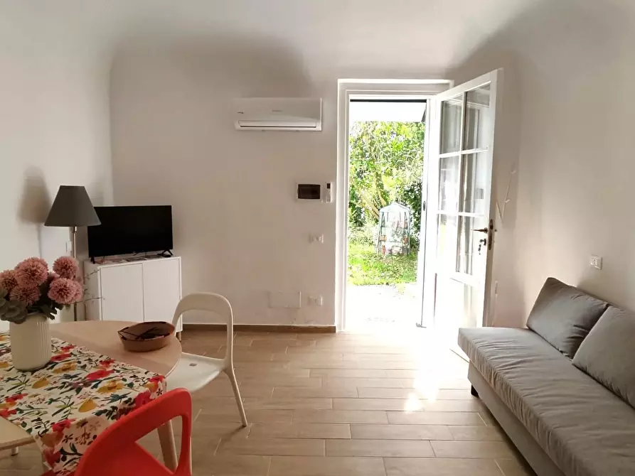 Immagine 1 di Appartamento in vendita  a Pisa