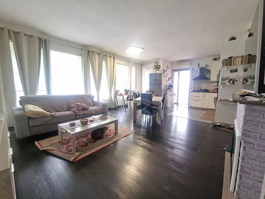 Immagine 1 di Mansarda in vendita  a Carrara