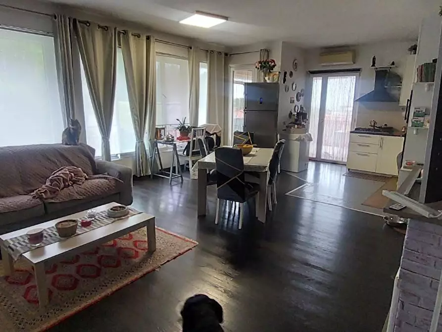 Immagine 6 di Mansarda in vendita  a Carrara