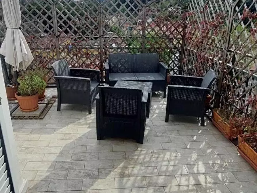 Immagine 21 di Mansarda in vendita  a Carrara