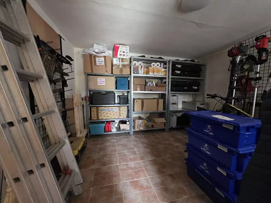 Immagine 40 di Casa indipendente in vendita  a Crespina Lorenzana