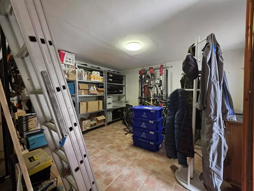 Immagine 39 di Casa indipendente in vendita  a Crespina Lorenzana