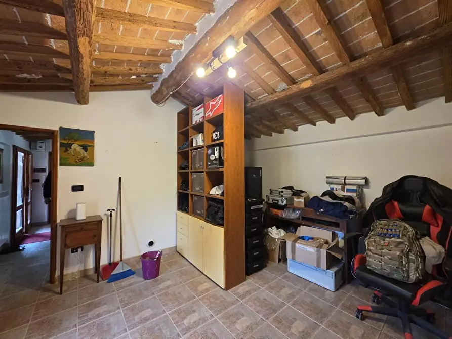 Immagine 19 di Casa indipendente in vendita  a Crespina Lorenzana