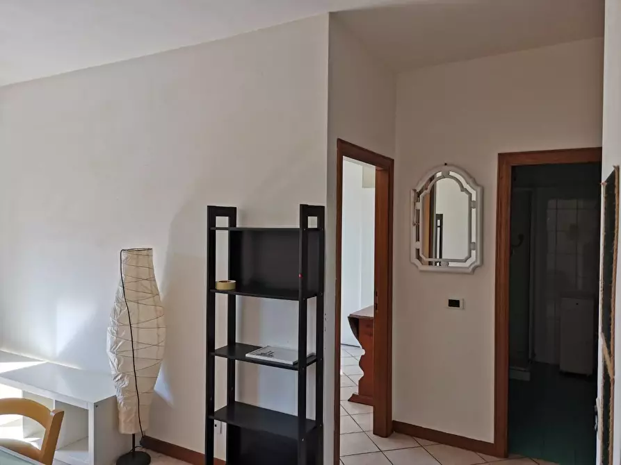 Immagine 8 di Appartamento in vendita  a Poggibonsi