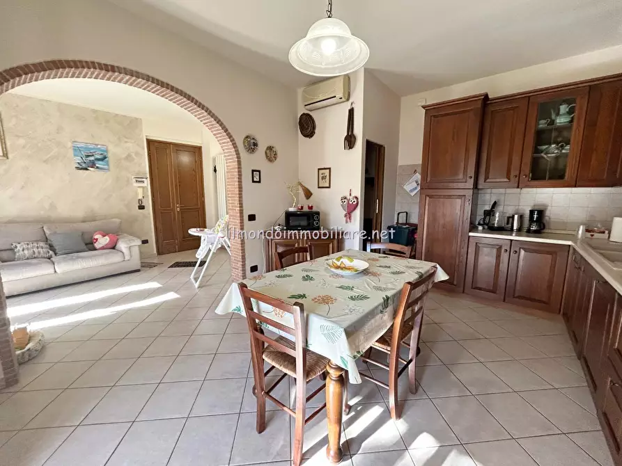Immagine 5 di Appartamento in affitto  a Rosignano Marittimo
