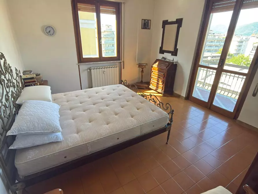 Immagine 5 di Appartamento in vendita  a Carrara