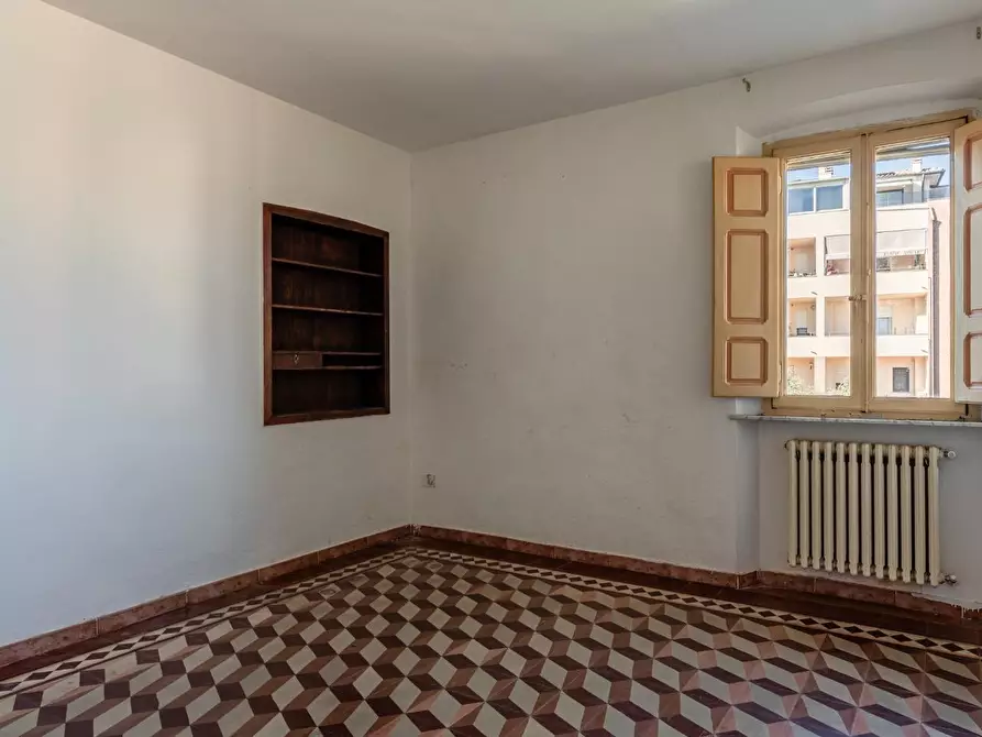 Immagine 15 di Appartamento in vendita  a Pontedera