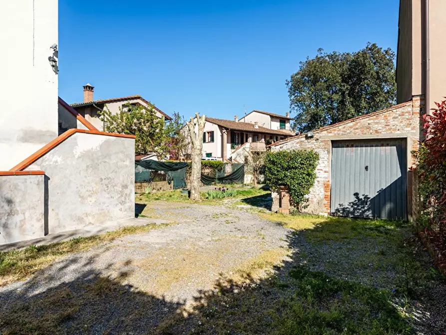 Immagine 4 di Appartamento in vendita  a Pontedera
