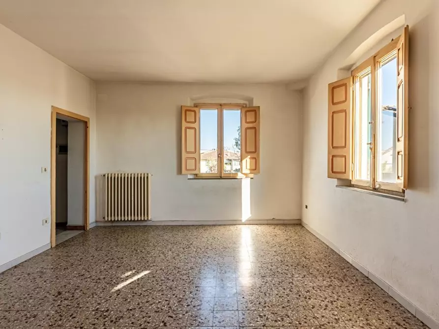 Immagine 12 di Appartamento in vendita  a Pontedera