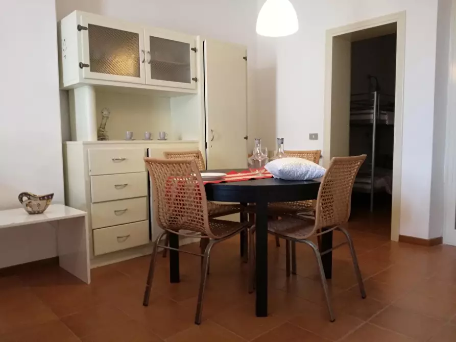 Immagine 6 di Appartamento in affitto  a Camaiore