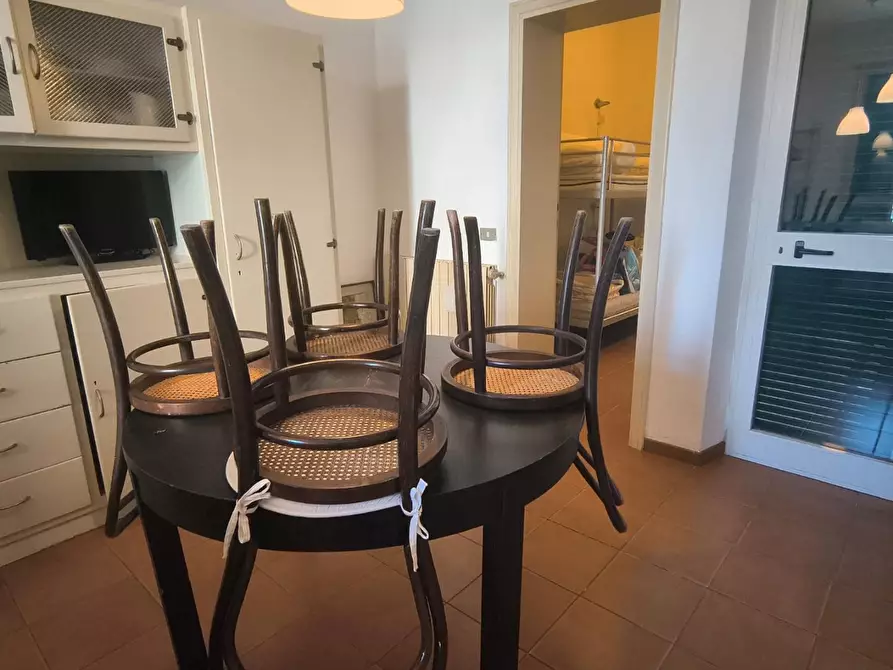 Immagine 7 di Appartamento in affitto  a Camaiore