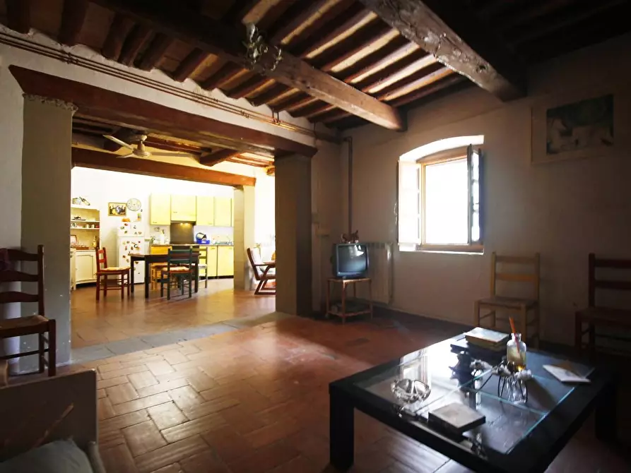 Immagine 10 di Casa colonica in vendita  a Vinci