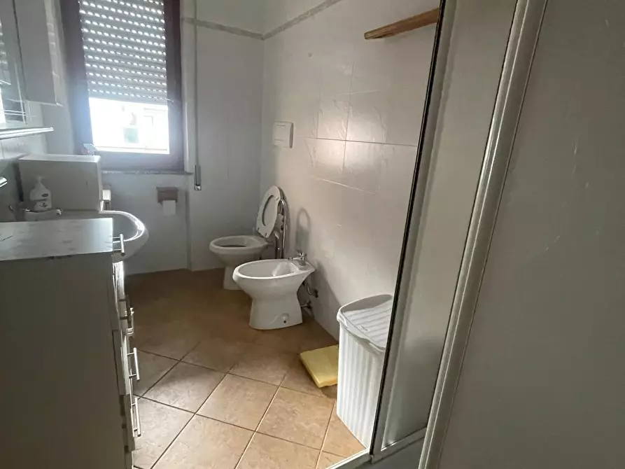 Immagine 13 di Appartamento in vendita  a Carrara