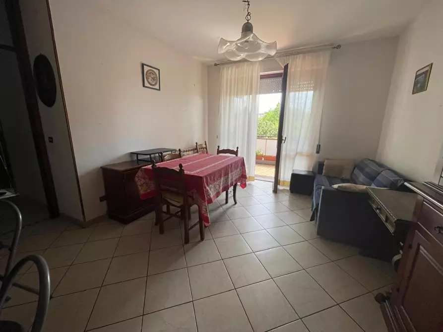 Immagine 3 di Appartamento in vendita  a Carrara