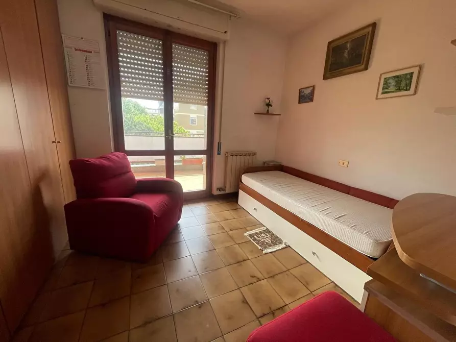 Immagine 9 di Appartamento in vendita  a Carrara
